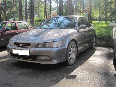 Лот: 889381. Фото: 1. Продам Honda Accord / 4 цил. ряд... Автомобили