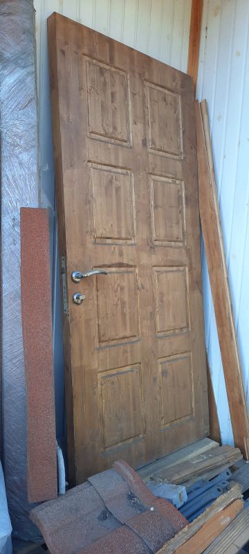 Лот: 19194545. Фото: 1. Дверь входная деревянная. Двери входные