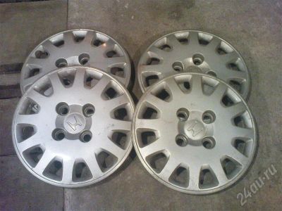 Лот: 330662. Фото: 1. Колпаки оригинальные Honda 4x114... Шины