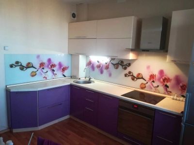 Лот: 15278724. Фото: 1. Кухонный гарнитур +стеклянный... Кухонные гарнитуры