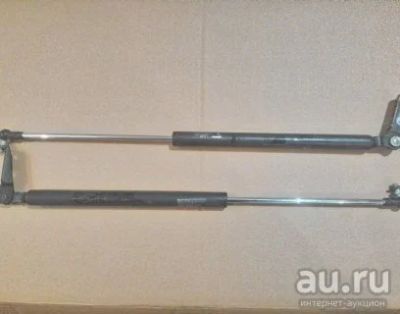 Лот: 13720631. Фото: 1. Газовые упоры багажника Subaru... Кузов