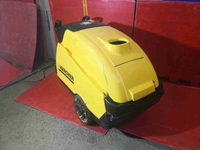 Лот: 20288550. Фото: 1. Моющий аппарат Karcher HDS 801E... Автомоечное оборудование