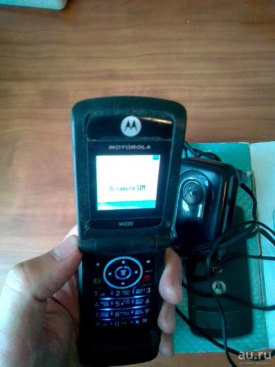 Лот: 13702835. Фото: 1. Motorola. Кнопочные мобильные телефоны