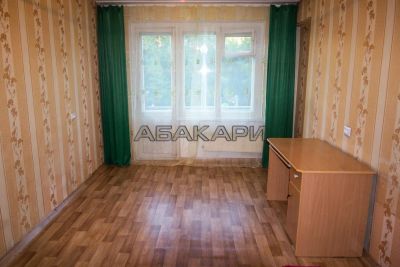 Лот: 21035200. Фото: 1. Сдам 1-комн. улица Менжинского... Квартиры, студии