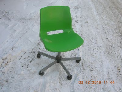 Лот: 15127188. Фото: 1. Стул офисный Ikea (с дефектом). Стулья и кресла офисные