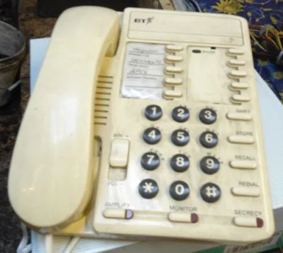 Лот: 19838856. Фото: 1. стационарный телефон. Проводные телефоны