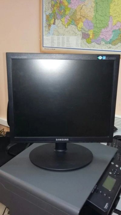 Лот: 6421300. Фото: 1. Монитор Samsung SyncMaster E1720NW... ЖК-мониторы