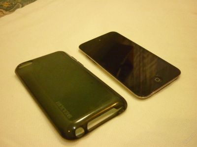 Лот: 4614193. Фото: 1. iPOD Touch 4 32GB. Плееры