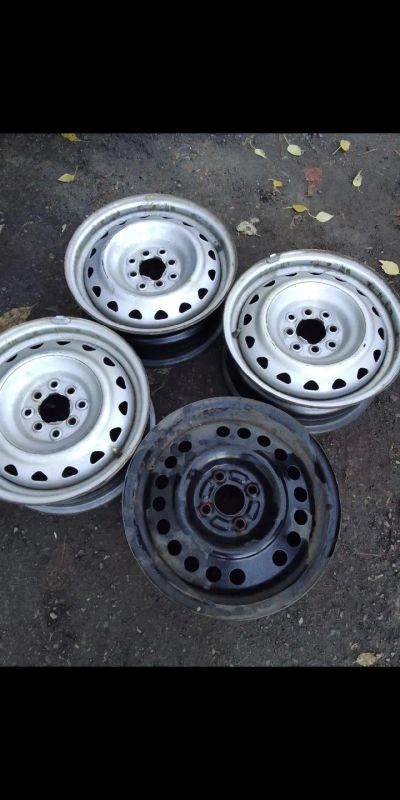 Лот: 20043506. Фото: 1. 4 диска R15. Диски