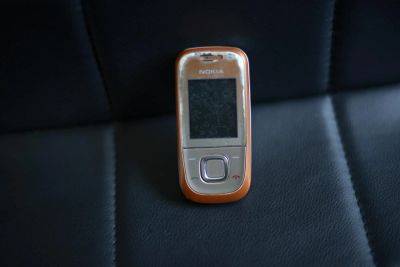 Лот: 6063787. Фото: 1. Nokia 2680 Slide. Кнопочные мобильные телефоны