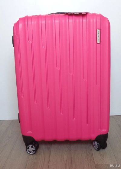 Лот: 13855347. Фото: 1. Чемодан Roncato розовый, объём... Чемоданы и сумки дорожные