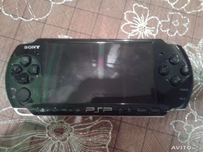 Лот: 3646825. Фото: 1. PSP 3008/прошита (идут игры с... Игровые приставки, консоли