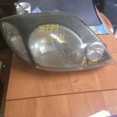 Лот: 9675519. Фото: 1. Фара Toyota NZE121 Corolla RUNX... Оптика и освещение