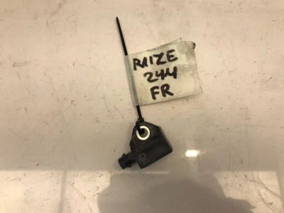 Лот: 21703991. Фото: 1. датчик airbag Toyota Raize A200A. Двигатель и элементы двигателя