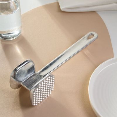 Лот: 25579375. Фото: 1. Молоток для мяса, металл, 26х6... Кухонные аксессуары