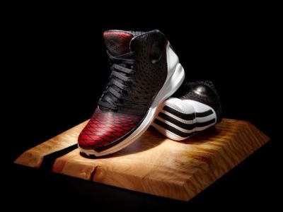 Лот: 5086328. Фото: 1. Баскетбольные кроссовки Adidas... Кеды, кроссовки, слипоны