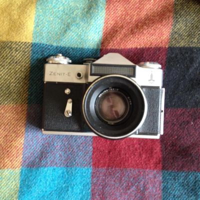 Лот: 7526687. Фото: 1. Фотоаппарат " Зенит Е олимпийский... Плёночные зеркальные