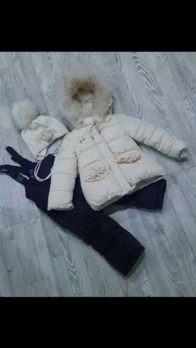 Лот: 8361025. Фото: 1. Зимний костюм ( комбинезон и корточках... Верхняя одежда