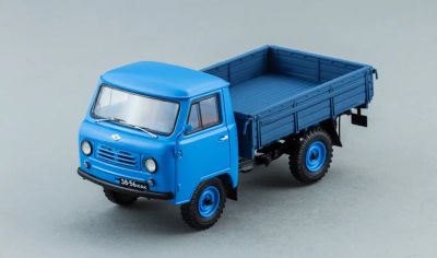 Лот: 6508509. Фото: 1. Масштабная модель УАЗ-450Д, DIP. Автомоделизм