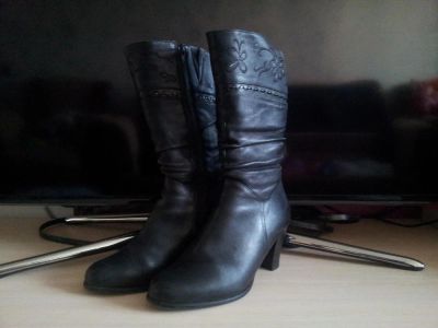 Лот: 4789359. Фото: 1. Сапожки зима р 38. Сапоги