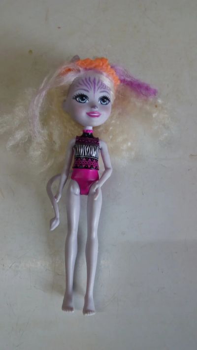 Лот: 19334271. Фото: 1. Кукла Mattel Enchantimals Зейди... Куклы и аксессуары