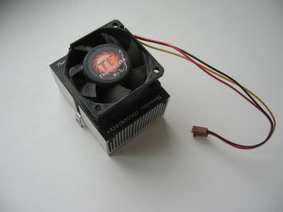 Лот: 17795598. Фото: 1. Кулер для процессора б/у Thermaltake. Системы охлаждения