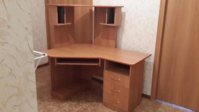 Лот: 4072388. Фото: 1. Стол компьютерный. Столы, стулья, обеденные группы