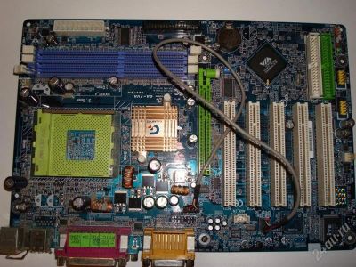 Лот: 1198438. Фото: 1. Матернская плата GIGABYTE GA-7VA. Материнские платы