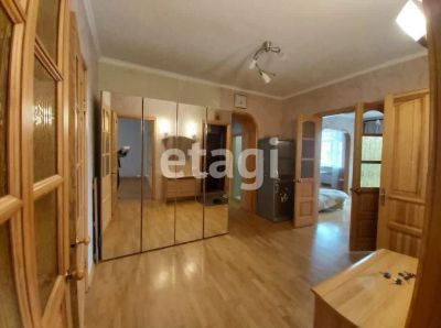 Лот: 21573513. Фото: 1. Сдам 3-комн. кв. 105 кв.м. Красноярск... Квартиры, студии