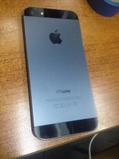 Лот: 16202999. Фото: 1. iPhone 5. Смартфоны