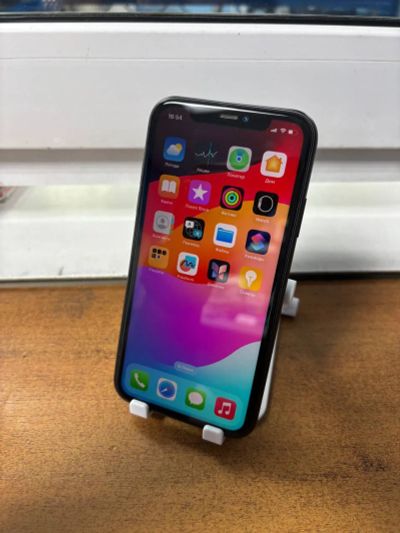 Лот: 25719481. Фото: 1. iphone 11. Смартфоны