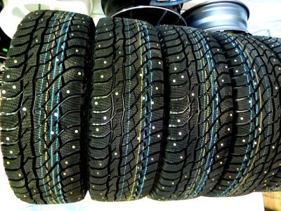 Лот: 10413927. Фото: 1. 215/70R16 Viatti Bosko Nordico... Шины