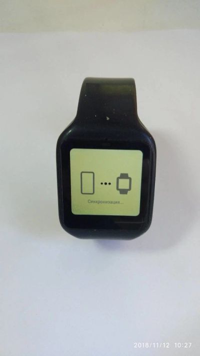 Лот: 12621474. Фото: 1. Умные часы Sony SmartWatch 3. Смарт-часы, фитнес-браслеты, аксессуары