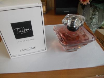 Лот: 9040347. Фото: 1. Tresor L'Eau de Toilette от Lancome... Женская парфюмерия