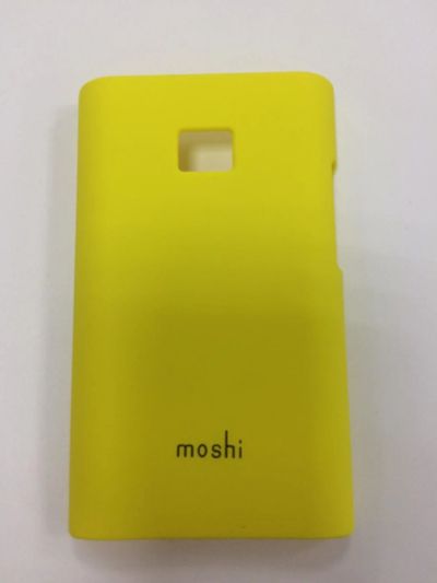 Лот: 10575526. Фото: 1. Чехол LG L3 Пластик Желтый Pixel... Чехлы, бамперы
