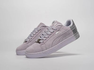 Лот: 21513807. Фото: 1. Кроссовки Puma Suede Classic... Кеды, кроссовки, слипоны