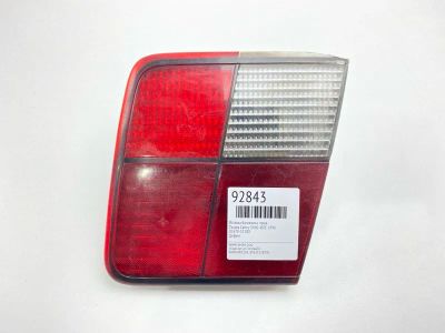 Лот: 23698004. Фото: 1. Вставка багажника Toyota Camry... Другое (автозапчасти)