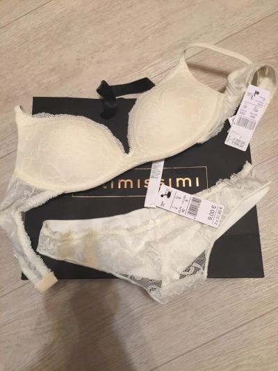 Лот: 8512640. Фото: 1. Комплект нижнего белья intimissimi... Нижнее бельё