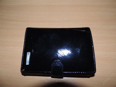 Лот: 2870258. Фото: 1. Продам/Обменяю Отличные Портмоне... Бумажники, кошельки, портмоне