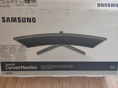 Лот: 16207606. Фото: 1. Монитор samsung C24F396FHI изогнутый. ЖК-мониторы
