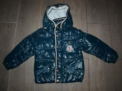 Лот: 8693383. Фото: 1. Теплая куртка Moncler. Верхняя одежда
