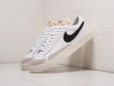 Лот: 20570277. Фото: 1. Кроссовки Nike Blazer Low 77... Кеды, кроссовки, слипоны