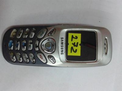Лот: 6202898. Фото: 1. Сотовый телефон Samsung C200... Кнопочные мобильные телефоны