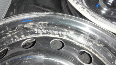 Лот: 4551924. Фото: 1. Два штампованных диска J15x6jj... Диски