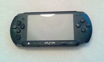 Лот: 2445387. Фото: 1. sony psp ( прошитая, игры на флешке... Игровые приставки, консоли