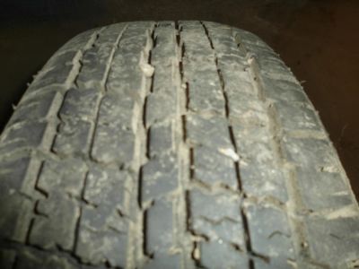 Лот: 5072642. Фото: 1. Колесо на 13, шина 175 70 13... Шины на дисках