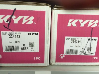 Лот: 5188641. Фото: 1. Стойка передняя Honda HRV KYB... Ходовая, подвеска, рулевое управление
