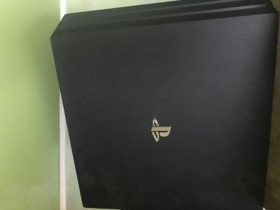 Лот: 14032005. Фото: 1. PlayStation 4 pro 1tb. Игровые приставки, консоли