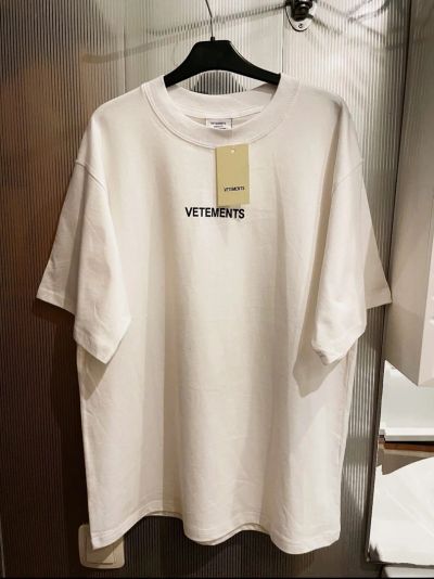 Лот: 19213661. Фото: 1. Футболка Vetements Pret-a-porter... Футболки, поло
