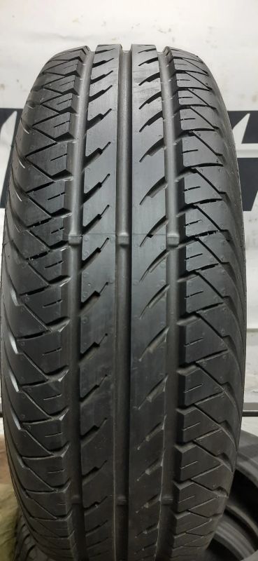Лот: 20541019. Фото: 1. 195/65R15 95T Continental VancoContact... Шины